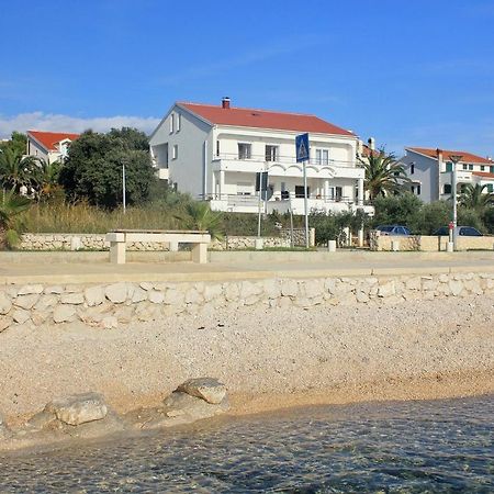 Apartments By The Sea Novalja, Pag - 9326 المظهر الخارجي الصورة