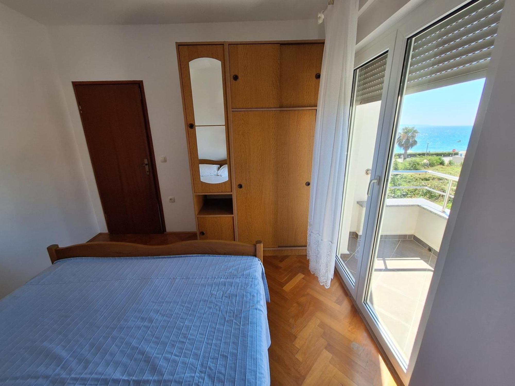 Apartments By The Sea Novalja, Pag - 9326 الغرفة الصورة